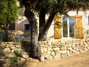  Maison d'une chambre avec vue sur la mer jardin amenage et wifi a Alata a 8 km de la plage  Алата